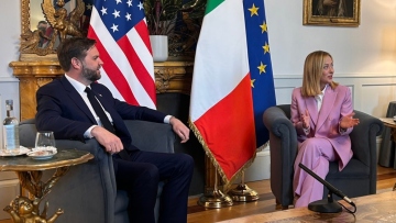 Ο Βανς συναντήθηκε με την Μελόνι στη Ρώμη και εξέφρασε αισιοδοξία ότι ο πόλεμος Ρωσίας-Ουκρανίας μπορεί να τερματιστεί