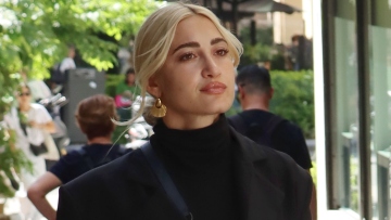 «Δεν θέλω να σηκωθώ από το κρεβάτι αλλά δεν θα είμαι η γυναίκα που τα παράτησε» λέει η Ιωάννα Τούνη για το revenge porn 