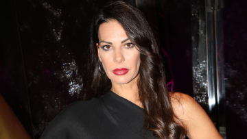 Η Εύη Βατίδου κατέβασε την ανάρτηση για τα παιδιά της - Νέα δημοσίευση με υπονοούμενα