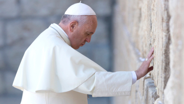 Η σκοτεινή προφητεία 900 ετών που επέστρεψε στο προσκήνιο λόγω του θανάτου του Πάπα Φραγκίσκου