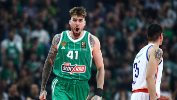 Πρώτο βήμα για το Final-4 από τον Παναθηναϊκό, με φοβερό Χουάντσο 87-83 την Εφές στο ΟΑΚΑ