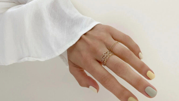 Sage Green: Η ιδανική απόχρωση για κάθε ανοιξιάτικο μανικιούρ