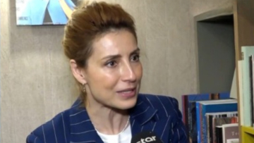 Ευδοκία Ρουμελιώτη: Δεν μπορώ να ελέγξω, αν ο κόσμος έχει μείνει στο «Θα βρεις τον δάσκαλό σου» και όχι σε όσα κάνω στα 45 μου