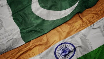 Η Ινδία αυξάνει την πίεση στο Πακιστάν - Ζητά από το ΔΝΤ να αναθεωρήσει τα δάνεια που του έχει χορηγήσει