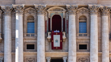Το ChatGPT προβλέπει τον νέο Πάπα μεταξύ των 135 υποψηφίων