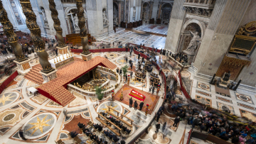 Αντίστροφη μέτρηση για την κηδεία του Πάπα Φραγκίσκου: Σφραγίζεται το απόγευμα το φέρετρο, από την «πέτρα του λαού» ο τάφος