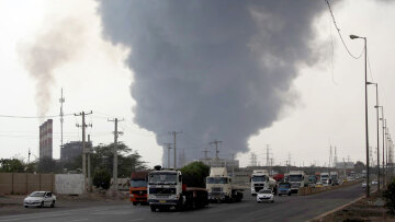 Τουλάχιστον 4 νεκροί και πάνω από 500 τραυματίες στην έκρηξη στο λιμάνι της Μπαντάρ Αμπάς του Ιράν