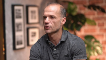 Άγγελος Μπασινάς για το διαζύγιό του: Στην αρχή ήταν ανυπόφορο, με ενοχλεί που μπαίνω σπίτι και δεν βλέπω τα παιδιά