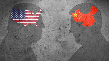 Ανάλυση Politico: Η απρόσμενη ευκαιρία της Ευρώπης μέσα στον εμπορικό πόλεμο ΗΠΑ - Κίνας