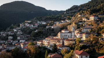 Στα σκαριά η κυβερνητική ρύθμιση για τη δόμηση στους μικρούς οικισμούς - Εξετάζεται «δημογραφική ρήτρα»
