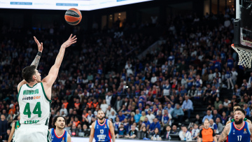 Μήτογλου για το τρίποντο που σφράγισε το μπρέικ του ΠΑΟ: Πήρα το σουτ με αυτοπεποίθηση και το έβαλα - Βίντεο