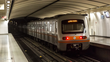 Μετρό, λεωφορεία, ΗΣΑΠ σήμερα (1/10): Οι ώρες που θα λειτουργήσουν τα ΜΜΜ λόγω της απεργίας - Τι ισχύει για τα ταξί 