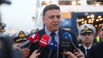 Κικίλιας: Καμία αύξηση στα ακτοπλοϊκά εισιτήρια ούτε την Πρωτομαγιά, ούτε το καλοκαίρι – Στηρίζουμε την ελληνική οικογένεια