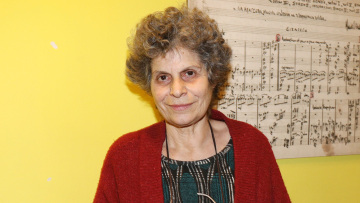 Η εξομολόγηση της Μαργαρίτας Θεοδωράκη: Πικράθηκα από τη διαθήκη, είχα κόντρα με τον πατέρα μου