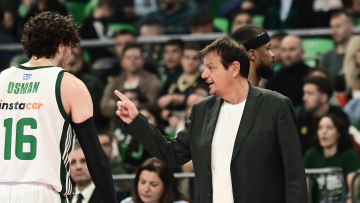 Όσμαν: «Ασέβεια αυτό που έγινε από τους φιλάθλους της Εφές στον Αταμάν, εμένα δε με νοιάζει που με γιούχαραν»