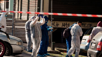 Έκρηξη στη Θεσσαλονίκη: Ποια είναι η γυναίκα που σκοτώθηκε - Βίντεο λίγα λεπτά μετά το συμβάν