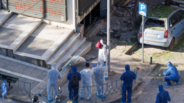 Μυστήριο με το κίνητρο της 38χρονης που σκοτώθηκε στην έκρηξη στη Θεσσαλονίκη: Ερευνάται η ληστεία, λέει η Δημογλίδου
