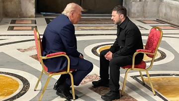 «Η καλύτερη συζήτηση»: Ο Ζελένσκι αποκάλυψε τι είπε με τον Τραμπ στο Βατικανό - Τι σηματοδοτεί η στροφή στις σχέσεις τους