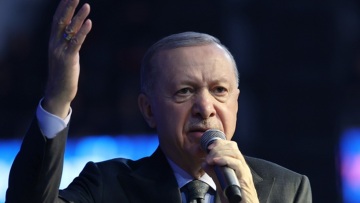 Τουρκία: Μετά τη διάλυση του PKK θα γίνουν οι πολιτικές συζητήσεις για ζητήματα που εκκρεμούν, είπε ο Ερντογάν