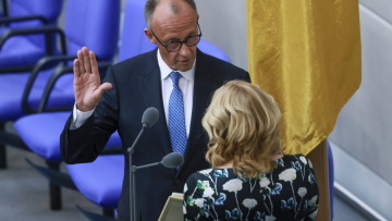 Ορκίστηκε καγκελάριος ο Φρίντριχ Μερτς