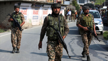 Πακιστάν: Θα δοκιμάσουμε πρώτα τη διπλωματία και μετά θα απαντήσουμε στην Ινδία, λέει το Ισλαμαμπάντ