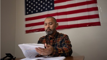 Δικαστής στις ΗΠΑ απαγορεύει απελάσεις ασιατών μεταναστών στη Λιβύη