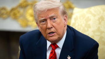 Τα συγχαρητήρια του Ντόναλντ Τραμπ στον νέο Πάπα - «Μεγάλη τιμή που είναι Αμερικανός, ανυπομονώ να συναντήσω τον Λέοντα 14ο»