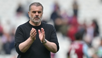 Αγγελος Ποστέκογλου: Γεννημένος στη Νέα Φιλαδέλφεια, ο πρώτος Ελληνας προπονητής σε ευρωπαϊκό τελικό
