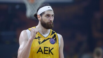 Γκόλντεν: «Δεν τα παρατήσαμε ποτέ, μας πονάει η ήττα»