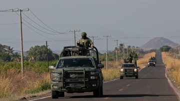 Δεκάδες ανήλικοι νεκροί και αγνοούμενοι σε «πόλεμο» μεταξύ καρτέλ στο Μεξικό
