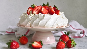 Πάβλοβα: 10+1 τρόποι να την ερωτευτείς ξανά και ξανά