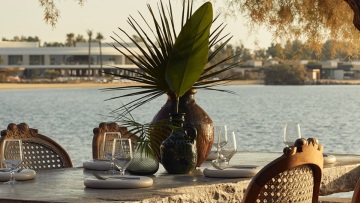 Βγαίνουμε για φαγητό στη Γλυφάδα: 8 επιλογές κοντά στη θάλασσα