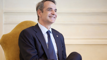 Συγχαρητήρια Μητσοτάκη στον Πετρούνια: Φοβερή εμφάνιση, μας έκανες υπερήφανους