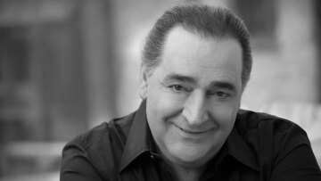 Το ανεκπλήρωτο όνειρο του Βασίλη Καρρά: Στις 13 Ιουνίου η συναυλία στο Καλλιμάρμαρο