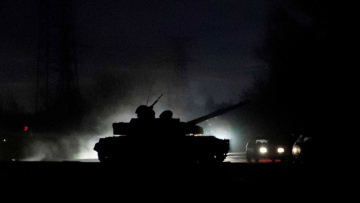 Σφοδρές συγκρούσεις ένοπλων ομάδων στην πρωτεύουσα της Λιβύης μετά τη δολοφονία ηγέτη της πολιτοφυλακής