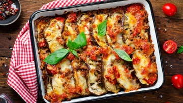 Μελιτζάνα αγάπη μου: Παπουτσάκια, μελιτζανοκεφτέδες, μελιτζανοπίλαφο (10+1 συνταγές)