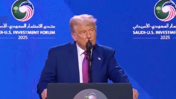 Άρση κυρώσεων στη Συρία ανακοίνωσε ο Τραμπ - «Θα τους δώσω την ευκαιρία να γίνουν μεγάλη δύναμη»