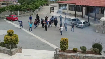 Σοβαρό επεισόδιο πριν το ματς Ερμής Ζωνιανών - Δόξα Βύρωνος: Οπαδός σήκωσε όπλο στον αέρα 
