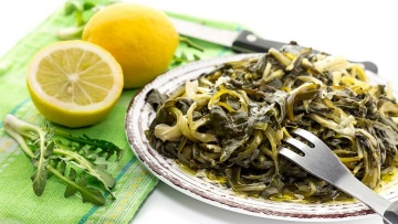 Χόρτα της άνοιξης: Ποια μαζεύουμε και πώς τα απολαμβάνουμε