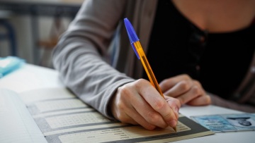 Πανελλήνιες 2025: Ανακοινώθηκαν τα εξεταστικά κέντρα των Ειδικών Μαθημάτων για ΓΕΛ και ΕΠΑΛ