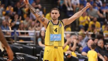 Basket League, Άρης-Μαρούσι 114-109: Ο Τολιόπουλος αποχαιρέτισε με σόου και ο 14χρονος Κλώντζαρης συστήθηκε στο κοινό