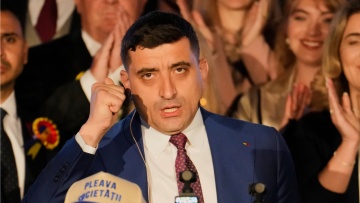 Εκλογές στη Ρουμανία: Ο εθνικιστής υποψήφιος παραδέχεται την ήττα του