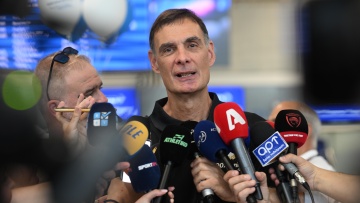 Μπαρτζώκας στην αναχώρηση για το Άμπου Ντάμπι: «Δεν είναι απωθημένο η κατάκτηση της Euroleague»