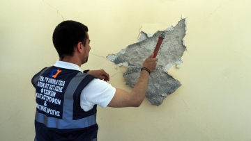 Παπαζάχος για Εύβοια: Υπάρχει ένα μεγάλο ενεργό ρήγμα στην περιοχή, να παραμείνουμε επιφυλακτικοί