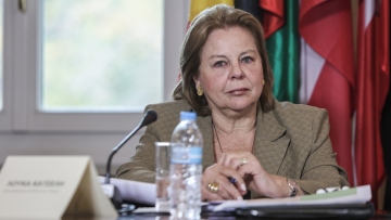 Κατσέλη: Χρειάζεται ευρύτερη συσπείρωση κοινωνικών και πολιτικών δυνάμεων – Επικεφαλής ο Τσίπρας ή οποιοσδήποτε άλλος