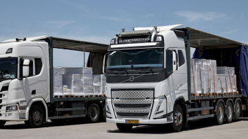 Το Ισραήλ ανακοίνωσε ότι 100 φορτηγά με ανθρωπιστική βοήθεια του ΟΗΕ εισήλθαν στον παλαιστινιακό θύλακα