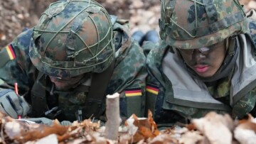 Bild: Η Γερμανία εξετάζει το ενδεχόμενο να καταρρίπτει τα drones ο στρατός