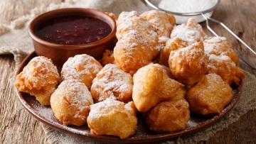 Οι αλβανικοί λουκουμάδες και 4 διαφορετικοί τρόποι να τους απολαύσετε