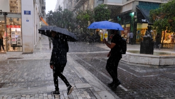 Έκτακτο δελτίο επιδείνωσης καιρού για αύριο Κυριακή - Πού θα βρέξει
