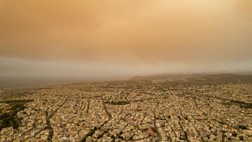 Νέο κύμα αφρικανικής σκόνης θα επηρεάσει από σήμερα την Ελλάδα